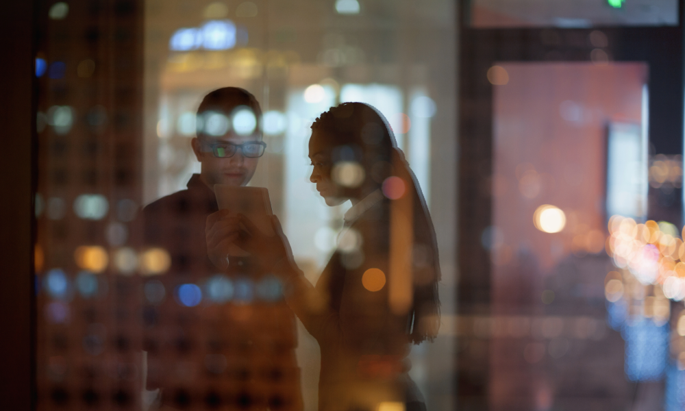 The Strategic Value of Early Reporting